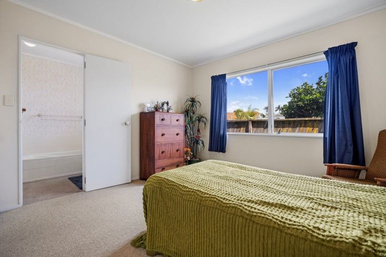 Photo of property in 49a Russley Drive, Mount Maunganui, 3116