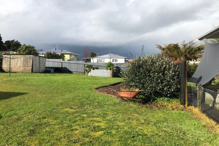 Photo of property in 17 Paraonui Road, Tokoroa, 3420