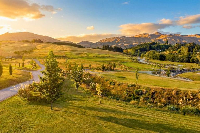 Photo of property in 16 Station Rise, Dalefield, 9371