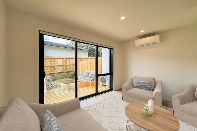 Photo of property in 32a Flaxdale Street, Birkdale, Auckland, 0626