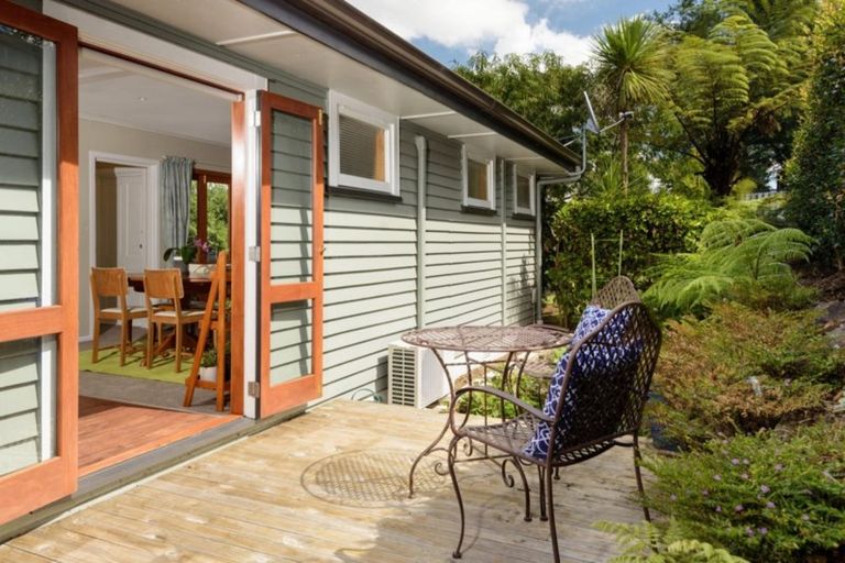 Photo of property in 5 Waikite Way, Welcome Bay, Tauranga, 3175