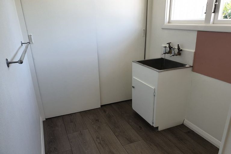 Photo of property in 12 Mchardy Street, Havelock North, 4130