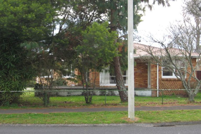 Photo of property in 67 Carrington Avenue, Silverdale, Hamilton, 3216