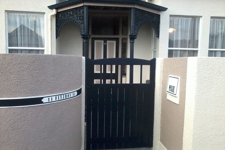 Photo of property in 11 Fitzroy Street, Caversham, Dunedin, 9012