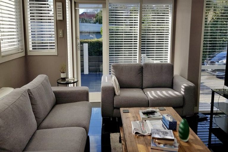 Photo of property in 8c Brassey Road, Saint Johns Hill, Whanganui, 4500