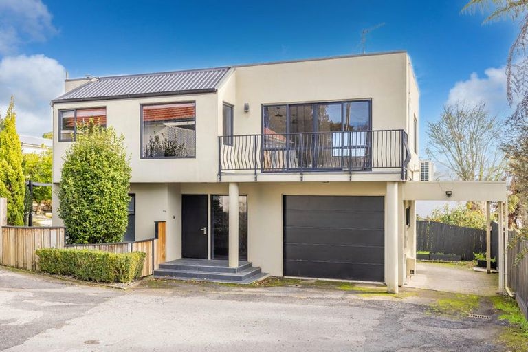 Photo of property in 38b Forest Lake Road, Forest Lake, Hamilton, 3200