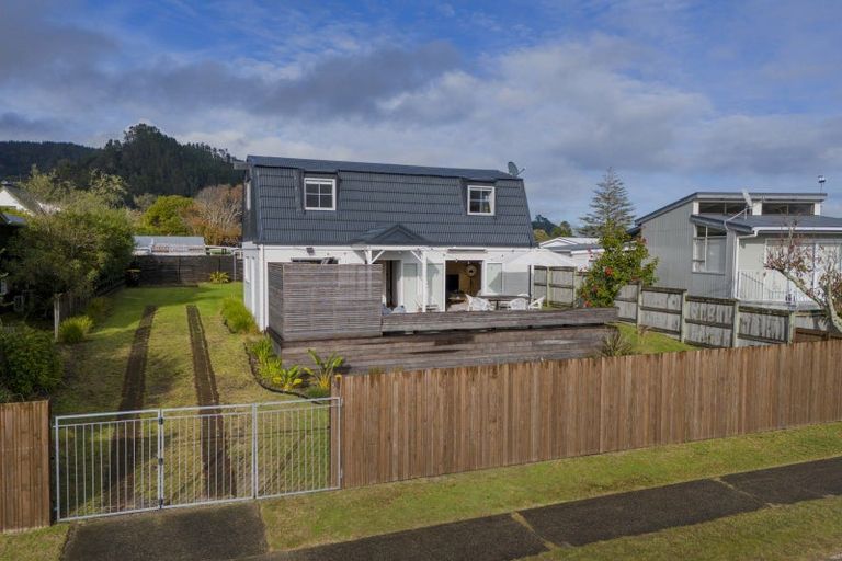 Photo of property in 33 Jubilee Drive, Pauanui, Hikuai, 3579