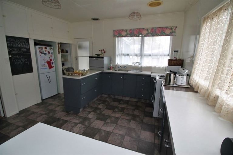 Photo of property in 64 Roslin Street, Tokoroa, 3420