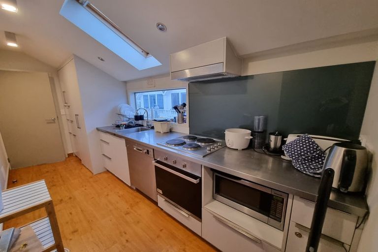 Photo of property in 115 Clyde Street, North Dunedin, Dunedin, 9016