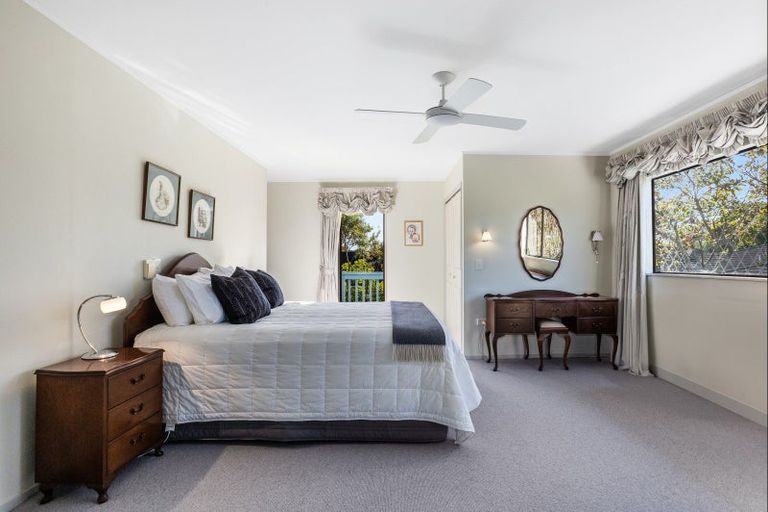 Photo of property in 23 Rawene Street, Waikanae, 5036