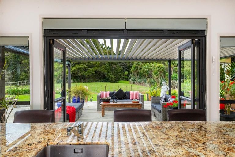 Photo of property in 42 Westminster Glen, Matakana, Warkworth, 0985