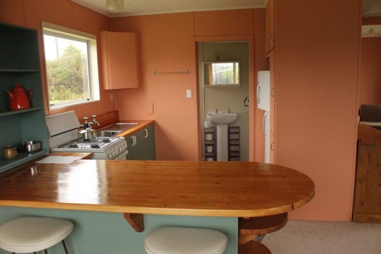 Photo of property in 122 Birds Ferry Road, Virgin Flat, Cape Foulwind, 7892