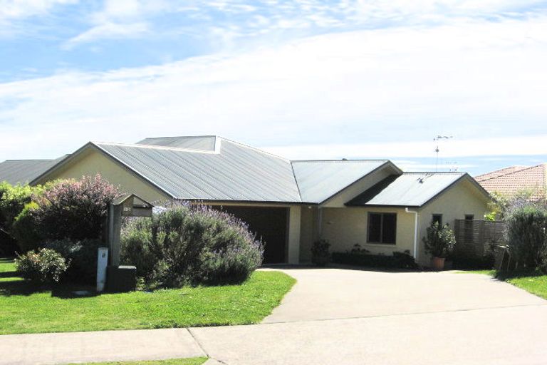 Photo of property in 19 Finlayson Place, Welcome Bay, Tauranga, 3112