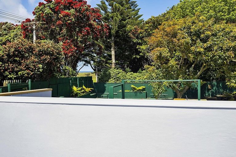 Photo of property in 10 Lincoln Street, Patea, 4520