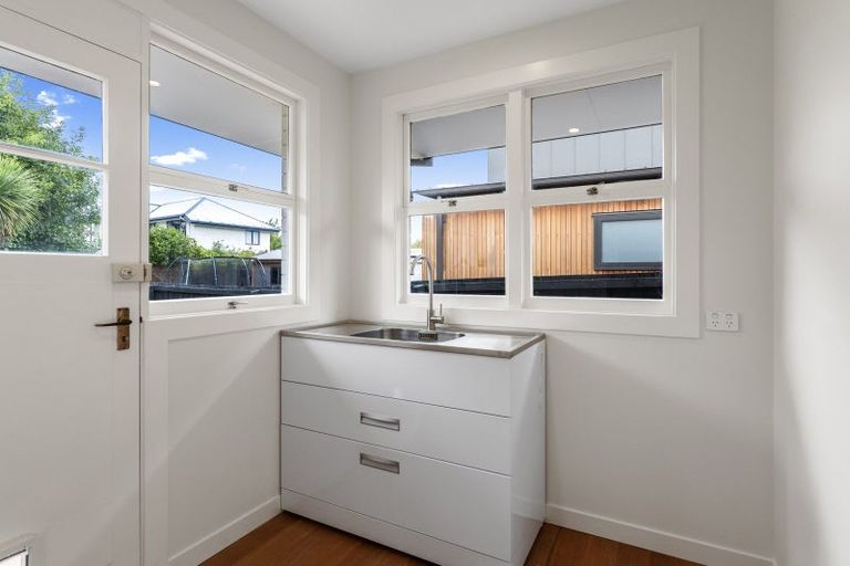 Photo of property in 40 Torquay Place, Bryndwr, Christchurch, 8053