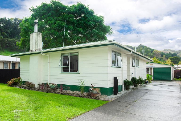 Photo of property in 3 Campbell Street, Mangapapa, Gisborne, 4010