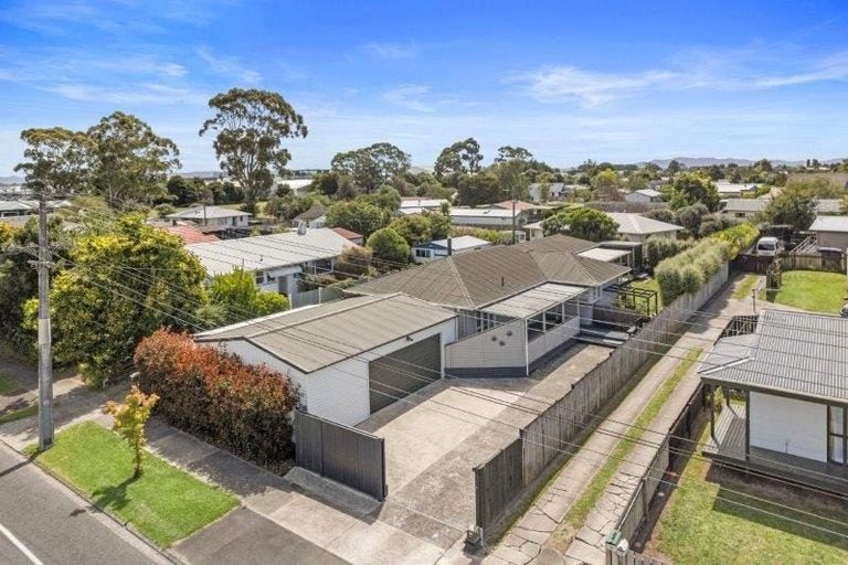 Photo of property in 83 Bryant Road, St Andrews, Hamilton, 3200