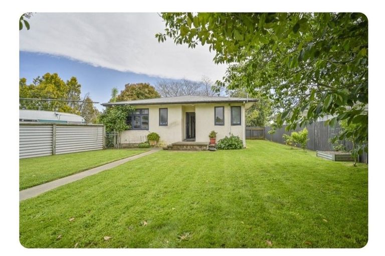 Photo of property in 7 Livingstone Avenue, Nawton, Hamilton, 3200