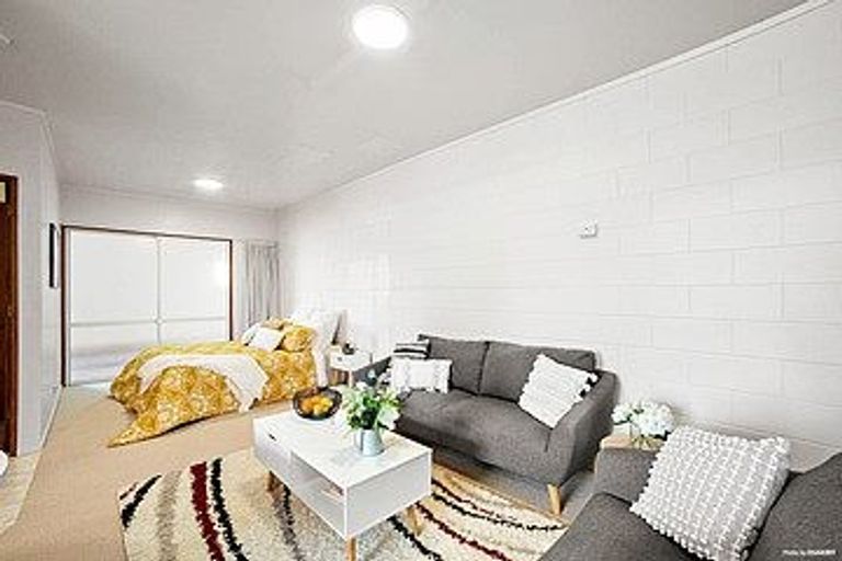 Photo of property in 68 Redwing Street, Browns Bay, Auckland, 0630