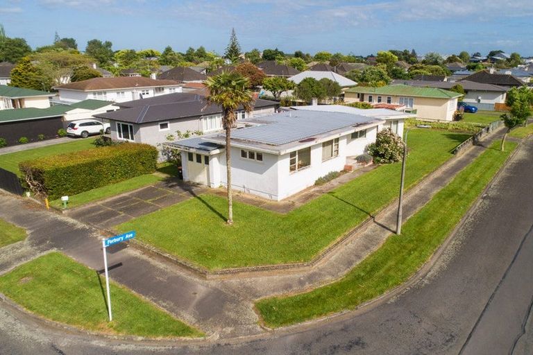 Photo of property in 7 Aberdeen Avenue, Takaro, Palmerston North, 4412