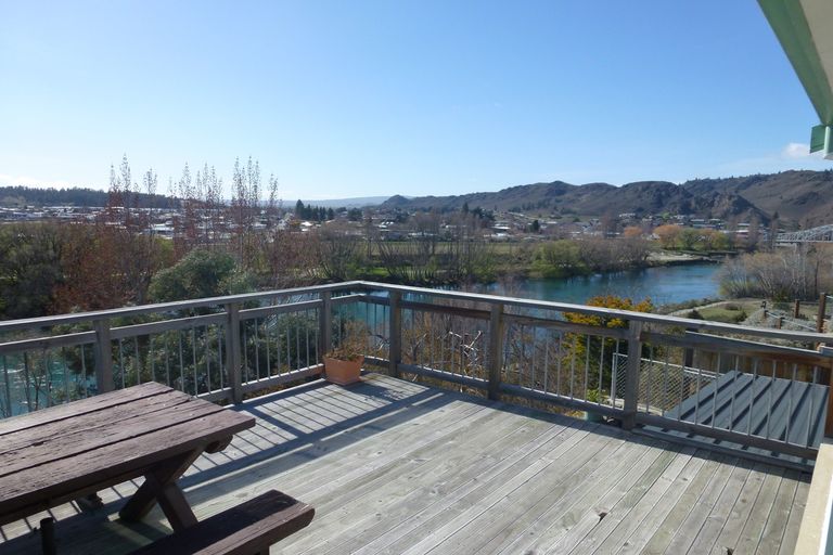 Photo of property in 45 Earnscleugh Road, Bridge Hill, Alexandra, 9320