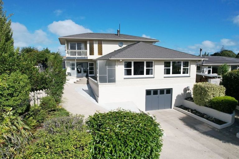 Photo of property in 18 Arthur Street, Holmes Hill, Oamaru, 9401