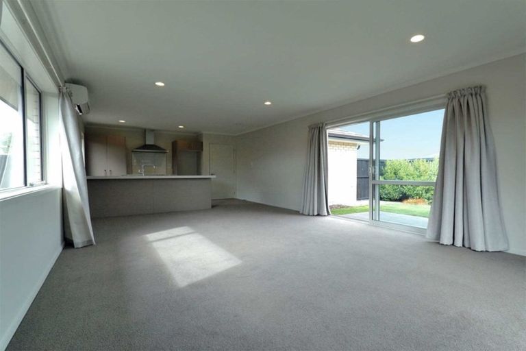 Photo of property in 1 Burford Way, Rolleston, 7615