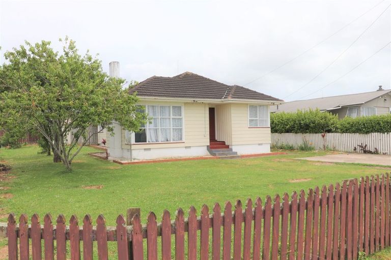 Photo of property in 2 Mervan Street, Mangere East, Auckland, 2024