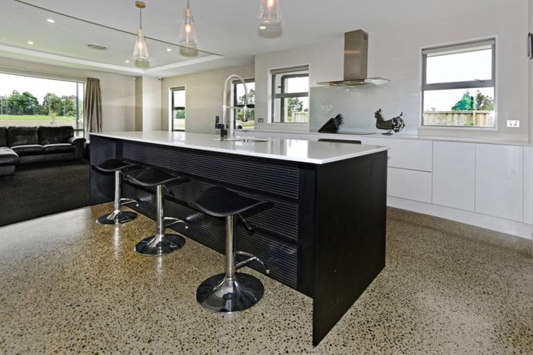 Photo of property in 73 Dynes Road, Rolleston, 7615