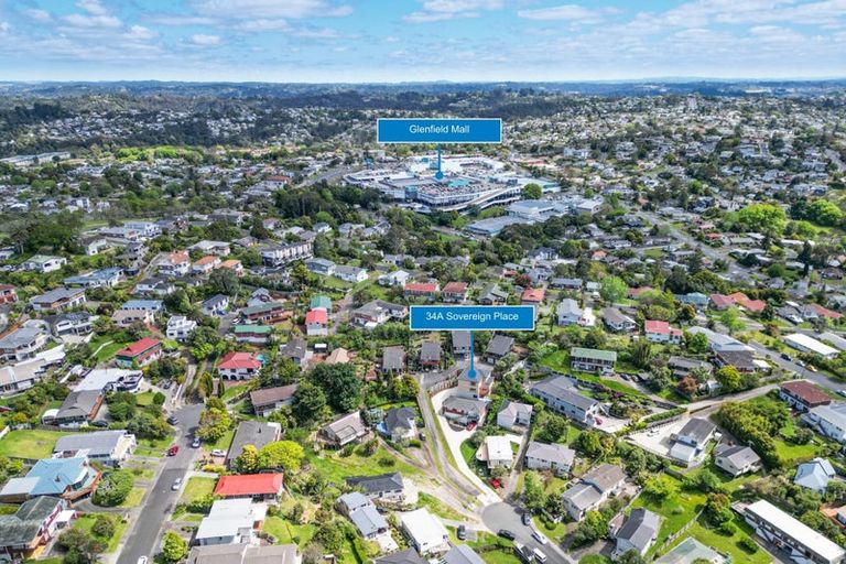 Photo of property in 34a Sovereign Place, Glenfield, Auckland, 0629