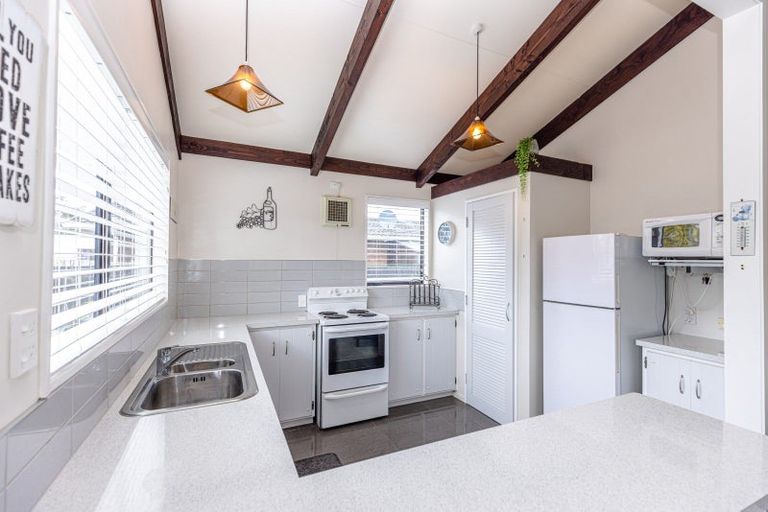 Photo of property in 8 Bens Place, Springvale, Whanganui, 4501