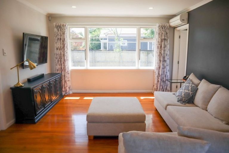 Photo of property in 170 Harewood Road, Papanui, Christchurch, 8053