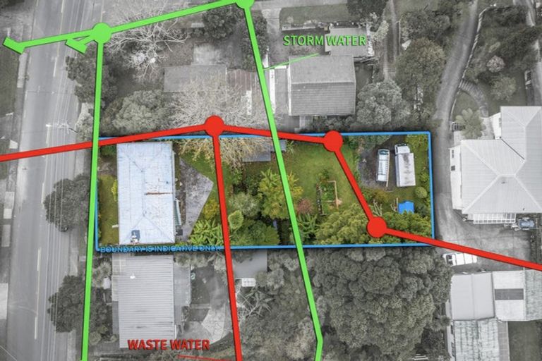 Photo of property in 4 Sunnyside Road, Sunnyvale, Auckland, 0612