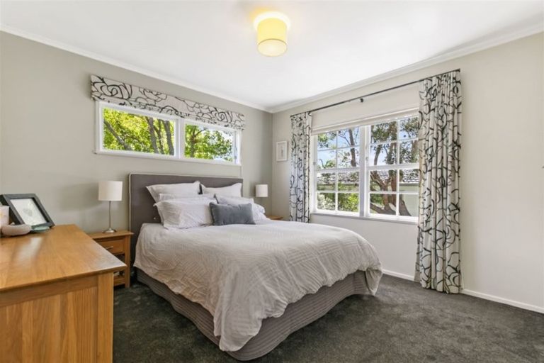 Photo of property in 97 Stott Avenue, Birkdale, Auckland, 0626