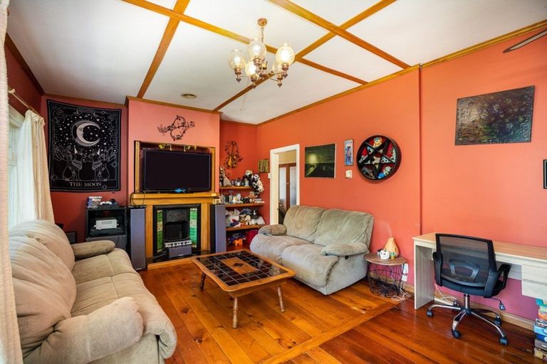 Photo of property in 268a Frankley Road, Frankleigh Park, New Plymouth, 4310