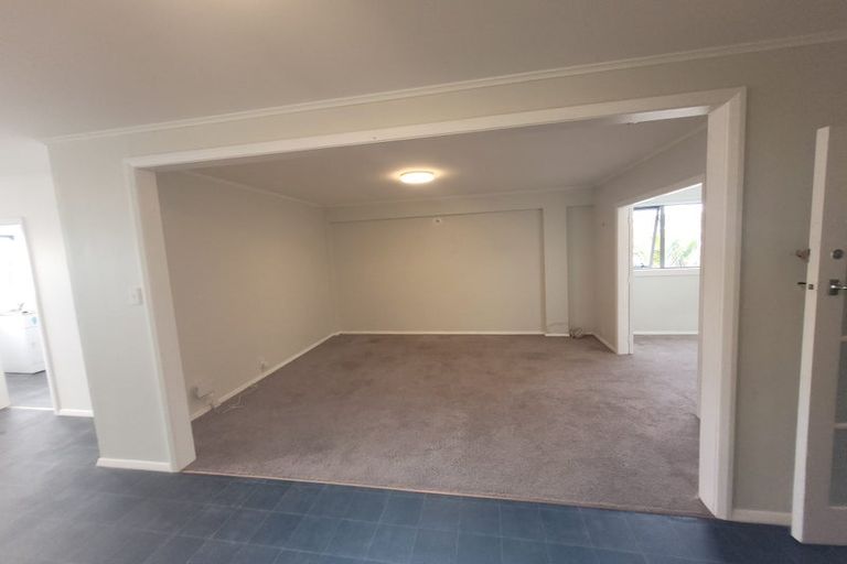 Photo of property in 34 Whitehouse Road, Titahi Bay, Porirua, 5022