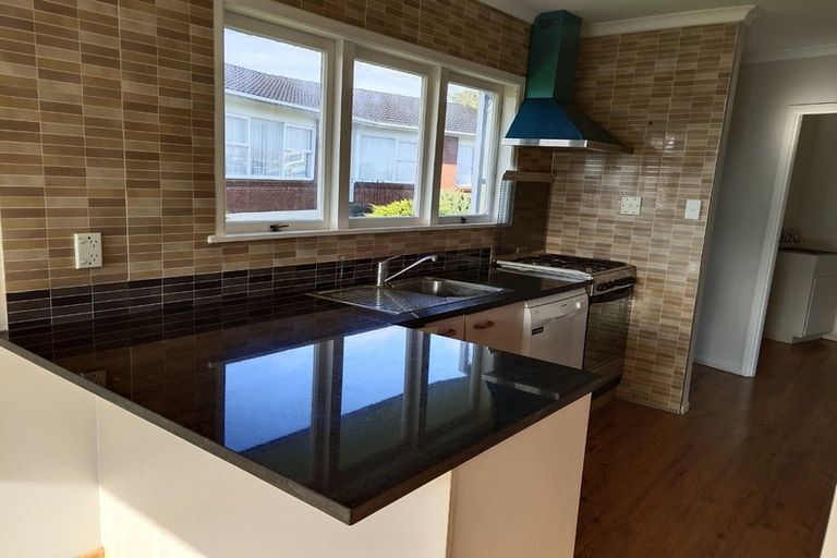 Photo of property in 33 Cherry Road, Bucklands Beach, Auckland, 2014