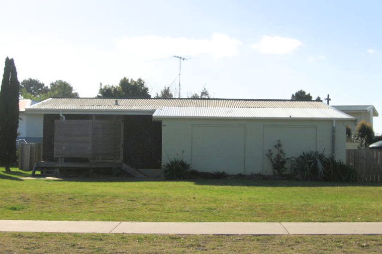 Photo of property in 73 Captain Cook Road, Cooks Beach, Whitianga, 3591