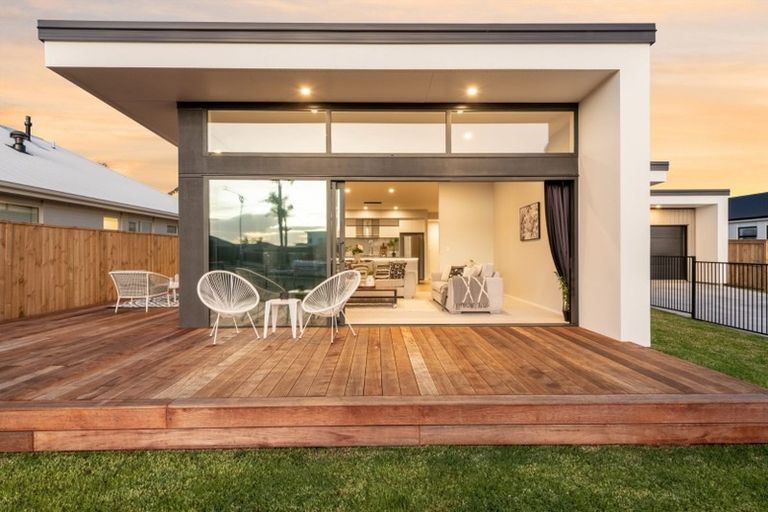 Photo of property in 31 Colpoma Close, Papamoa Beach, Papamoa, 3118