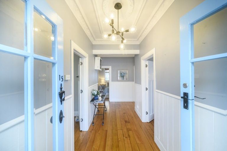 Photo of property in 15 Kowhai Avenue, Takaro, Palmerston North, 4410