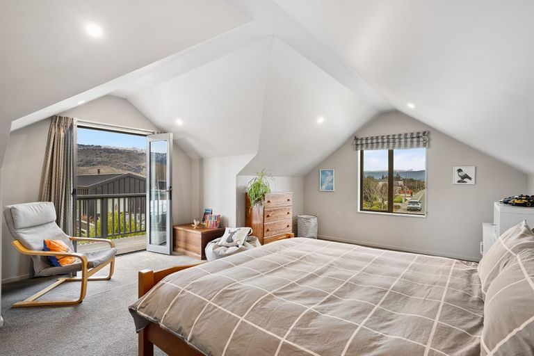 Photo of property in 27 De Bettencor Place, Mount Pisa, Cromwell, 9383