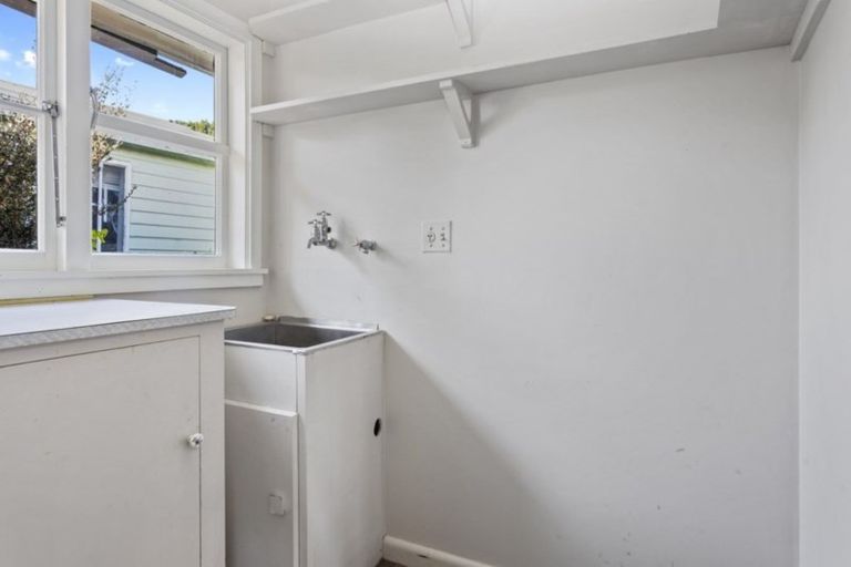 Photo of property in 73 Dunns Avenue, The Pines Beach, 7630
