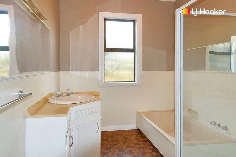 Photo of property in 31 Ronaldsay Street, Palmerston, 9430