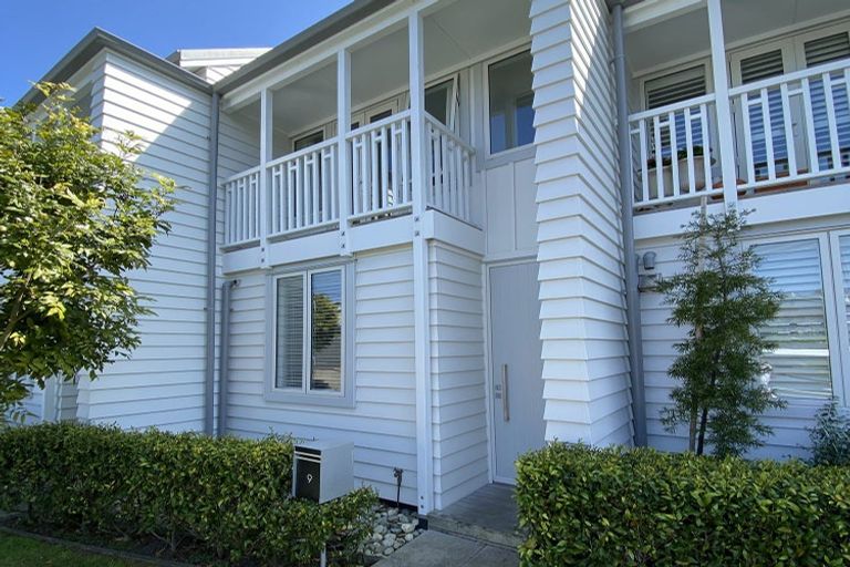 Photo of property in 9/83 Hinemoa Street, Birkenhead, Auckland, 0626