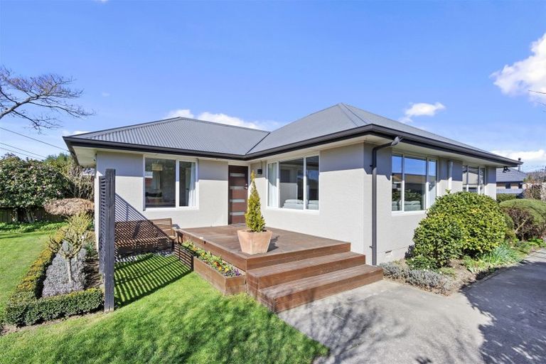 Photo of property in 99 Isleworth Road, Bishopdale, Christchurch, 8053
