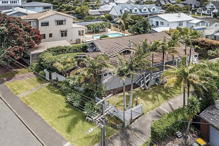 Photo of property in 14 Ewen Street, Takapuna, Auckland, 0622
