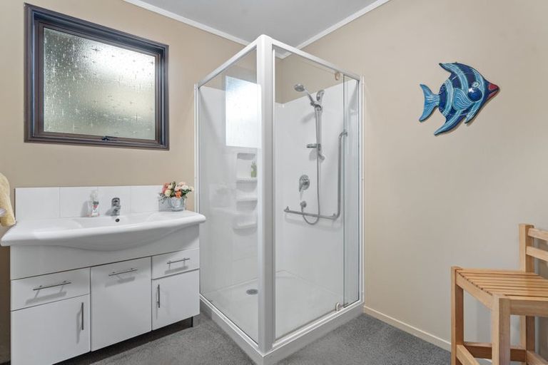 Photo of property in 2395 State Highway 1, Brynderwyn, Maungaturoto, 0587