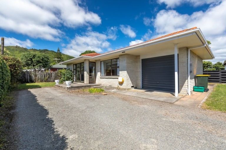 Photo of property in 63c Parata Street, Waikanae, 5036