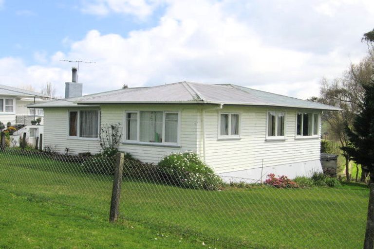 Photo of property in 50 Gorge Road, Maungaturoto, 0520