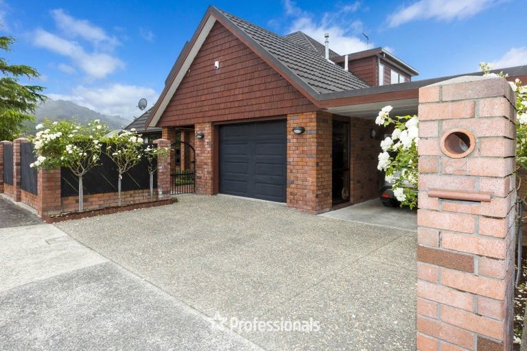 Photo of property in 64 Ebdentown Street, Ebdentown, Upper Hutt, 5018